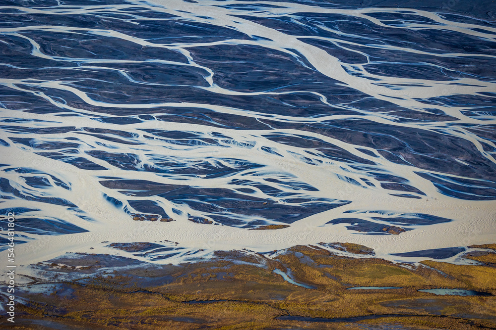 desembocadura de un glaciar en Islandia