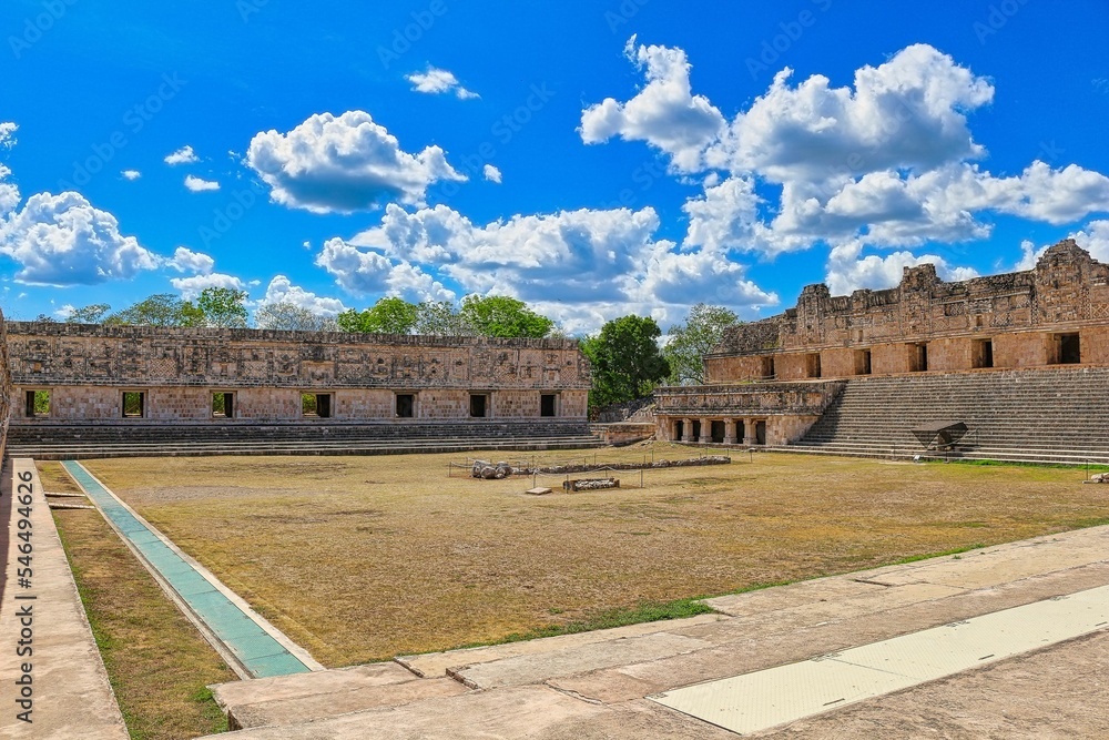 Ταπετσαρία Scenery of the Quadrangle of the Nuns, archaeological zone of Uxmal under the bl