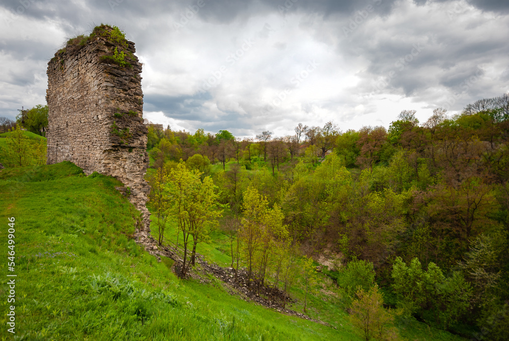 Wall of the Skala-Podilsky castle is crumbling, Ternopil region