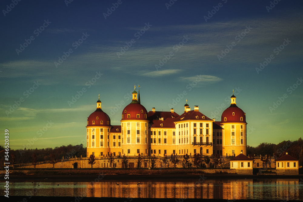 Barockschloss Schloss Moritzburg bei Dresden - Wasserschloss - Jagdschloss - Barock - Moritzburg Castle - Saxony, Germany, Europe - High quality photo	
