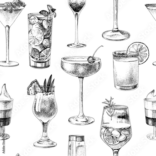 Seamless monochrome pattern with alcohol cocktails