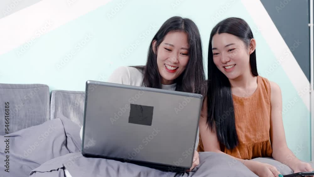 4K, Two Asian best friends are beautiful women. They helping to choose a room on the weekend from a hostel that is going on vacation. Make a reservation through the website. open for online booking 4K, Two Asian best friends are beautiful women. They helping to choose a room on the weekend from a hostel that is going on vacation. Make a reservation through the website. open for online booking
