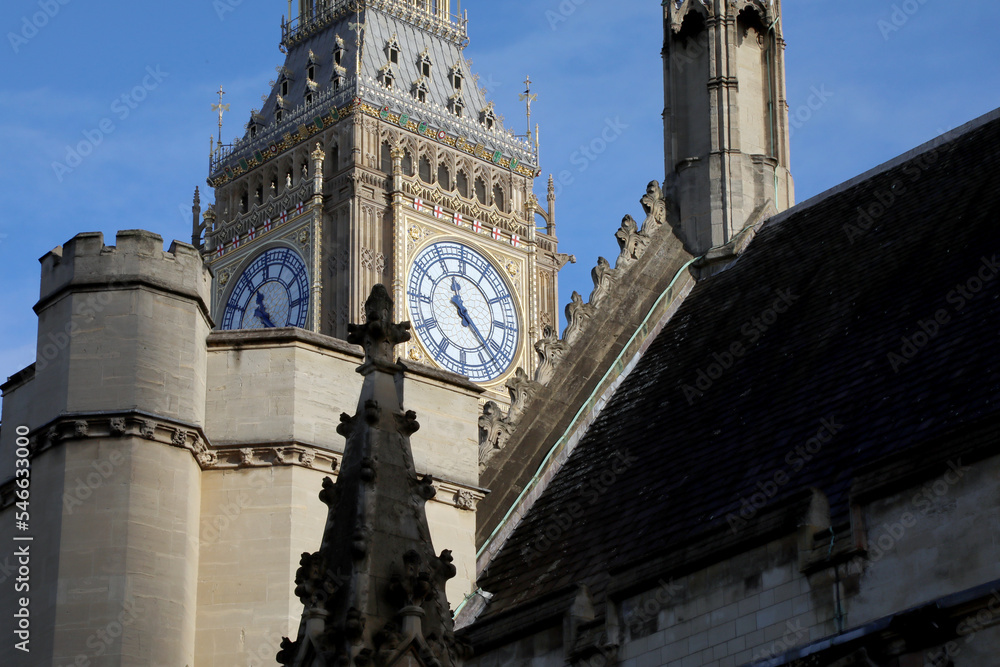Fototapeta premium The clock of Big Ben in the Palace of Westminster in London, England on 16 November 2022