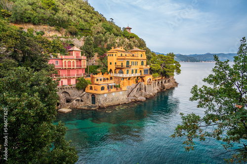 Fototapeta Naklejka Na Ścianę i Meble -  Villas in the Gulf of Portofino