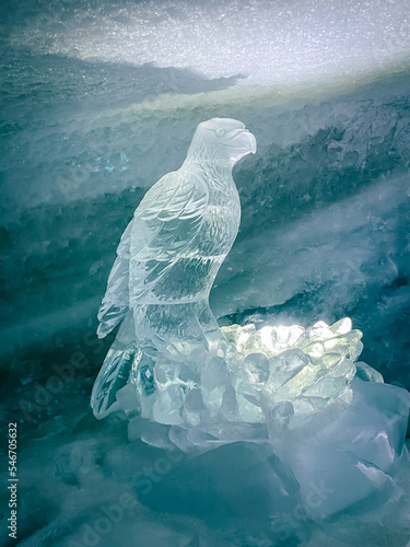 Ice Sculpture, hawk sculpture out of ice, eagle sculpture out of ice, animal sculpture out of ice