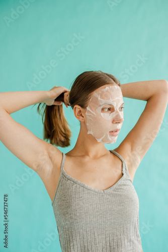 Beauty procedure for maintaining youth and elasticity of the skin 