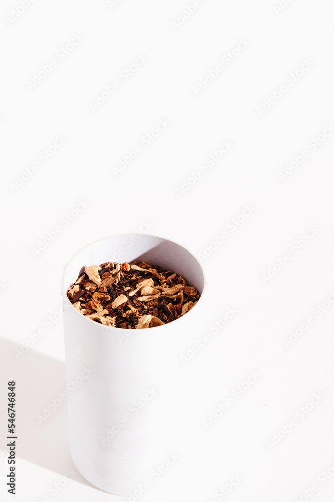 White tea container White tea container