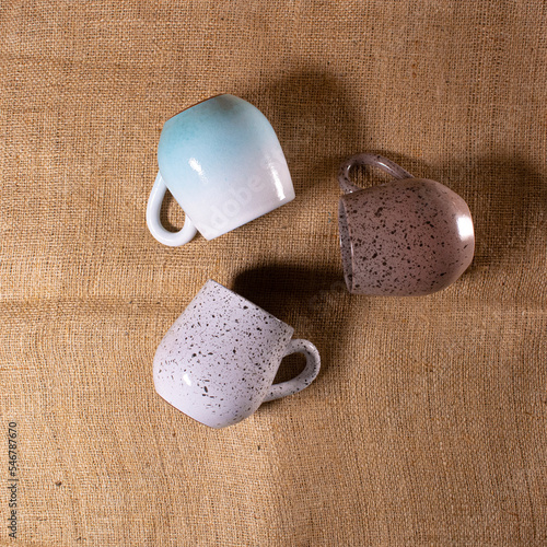 Ceramic cups (ID: 546787670)