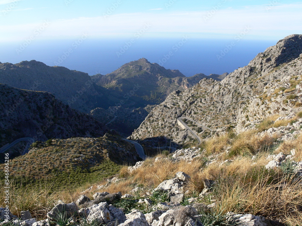 Fototapeta premium Beautiful mountain scenery. mallorca island, sa calobra, spain