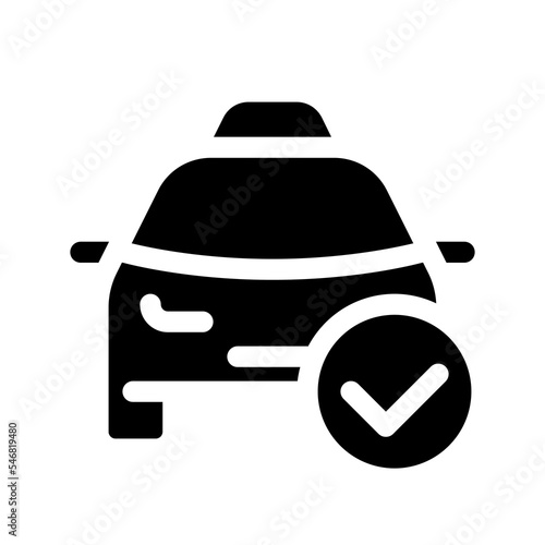 Approved taxi order black glyph ui icon. Car arriving notification. User interface design. Silhouette symbol on white space. Solid pictogram for web, mobile. Isolated vector illustration