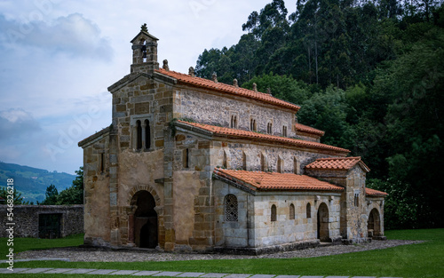 San Salvador de Valdedios, Conventín, Prerrománico