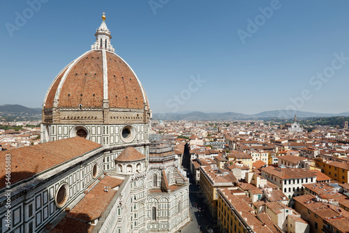 Basilica of Santa Maria del Fiore, Brunelleschi's Dome, Florence. photo