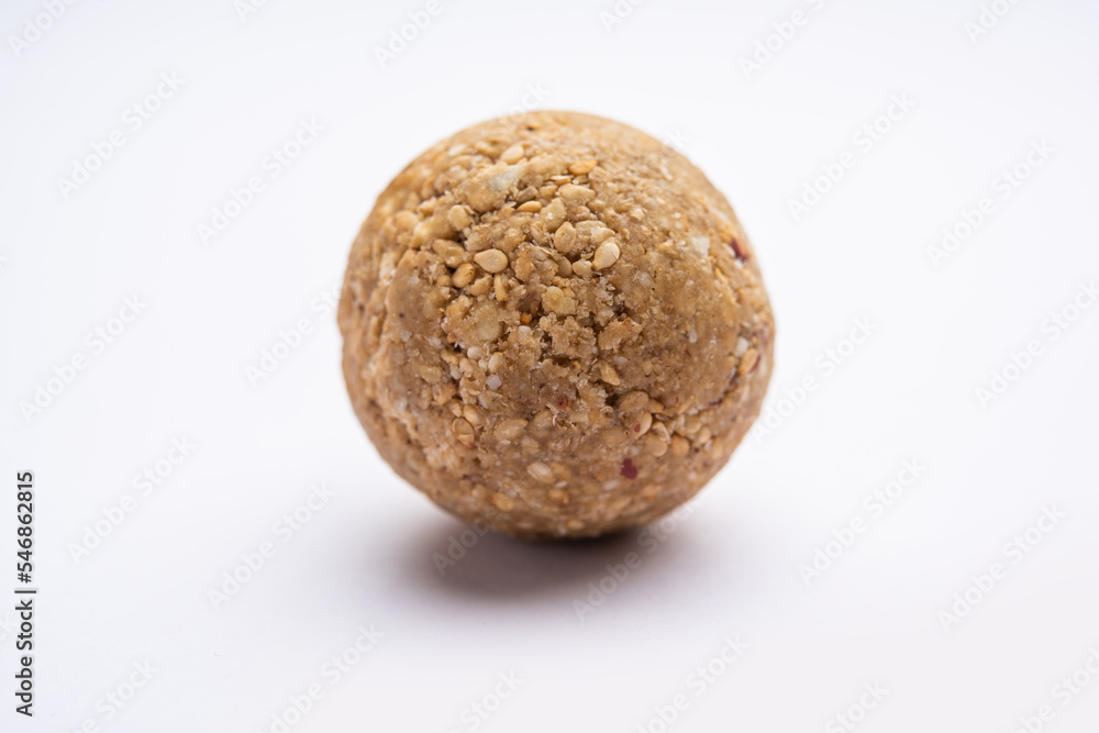 Til Gul laddoo, Sesame jaggery ball, til ke laddo or tilgul for Makar Sankranti Festival in India Til Gul laddoo, Sesame jaggery ball, til ke laddo or tilgul for Makar Sankranti Festival in India