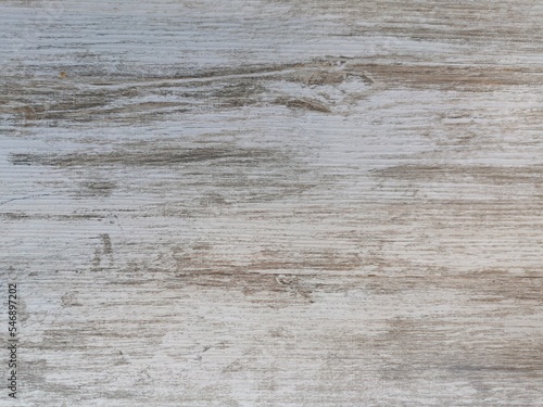 Fondo con detalle y textura de superficie de madera antigua con tonos blancos y marrones