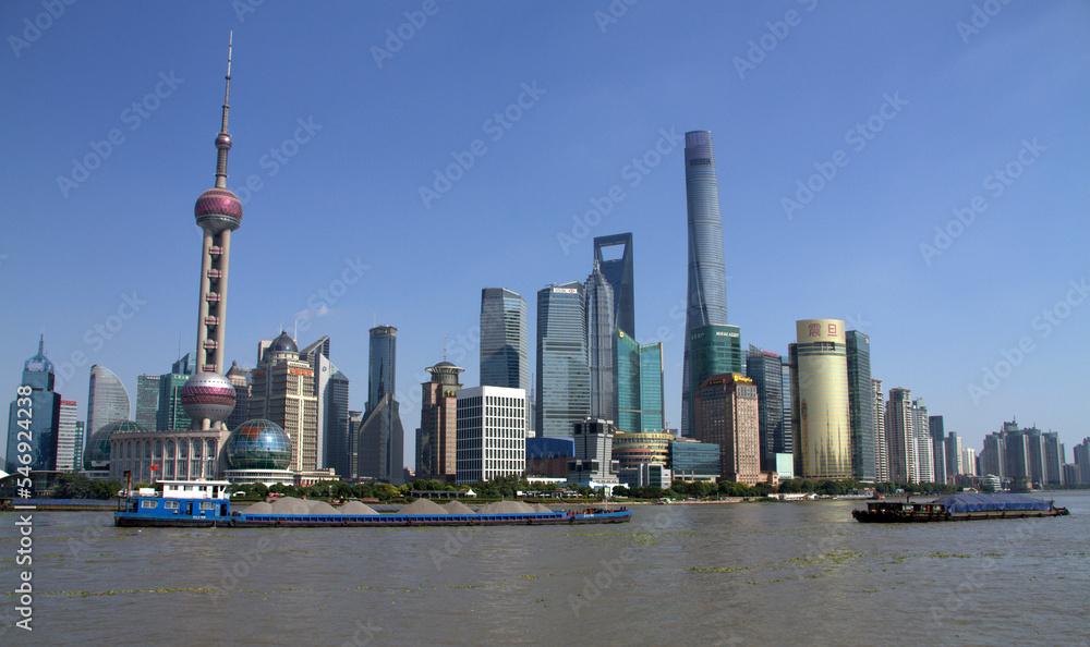 Fototapeta premium Shangaï sur le bord du fleuve