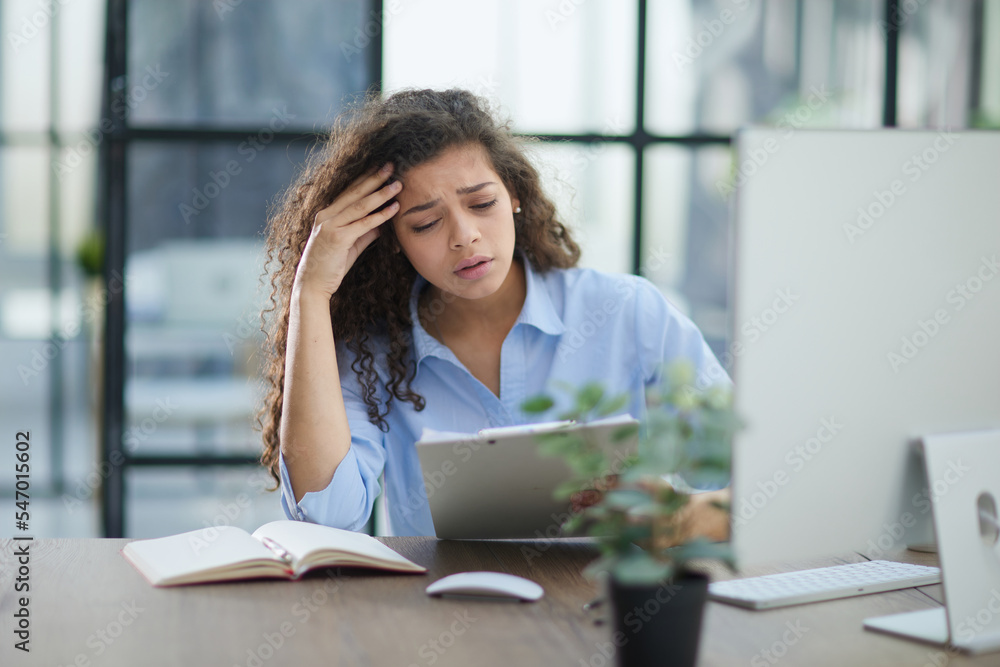 Fototapeta premium Business woman with documents in the office. business concept