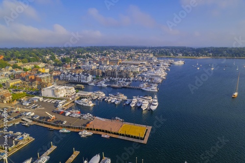 Cuadro en lienzo Aerial view of ships docked at a harbor in Newport, Rhode Island, America