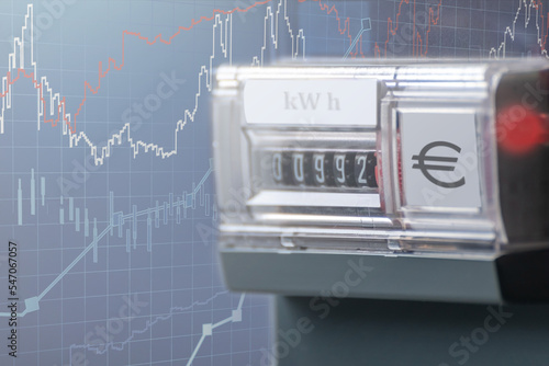 The concept is the dynamics of the growth of tariffs for the consumption of electricity in euro. Display the amount of consumed energy. Dial with electric meter readings