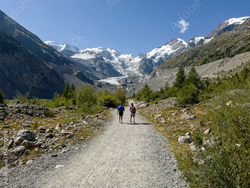 Many people hike towards the Morteratsch Glacier. photo