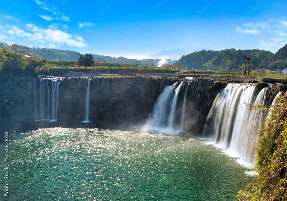 Fototapeta premium Waterfall landscape,Harajirinotaki called 