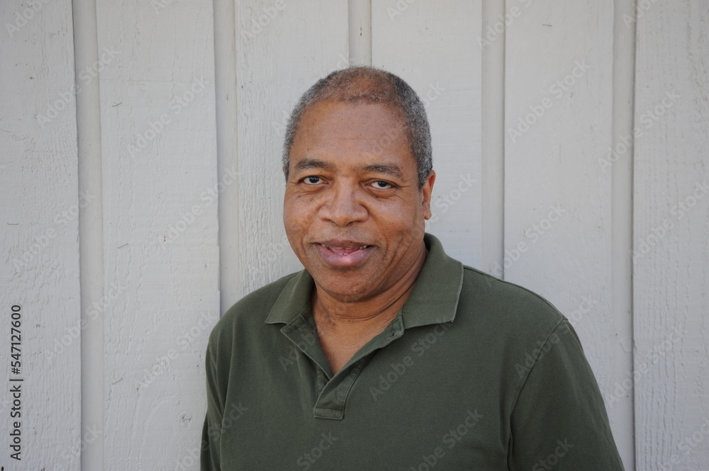 Obraz premium African american male expressions outdoors.