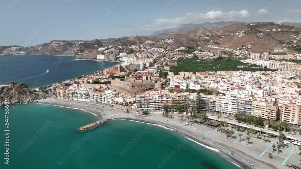 vista aérea de la costa de Almuñécar en la provincia de Granada, España vista aérea de la costa de Almuñécar en la provincia de Granada, España