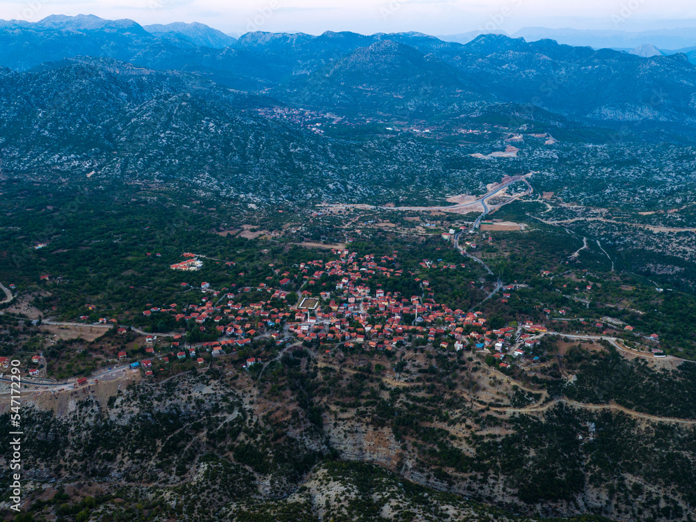 Fototapeta premium ormana village antalya