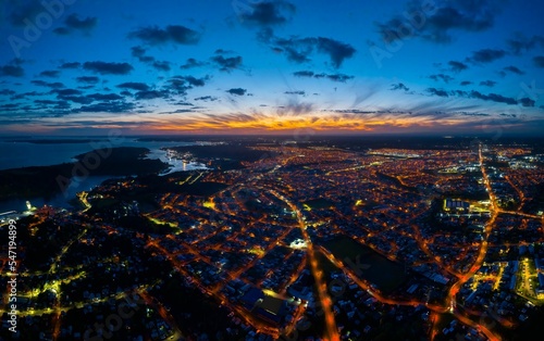 Aerial view of the Puerto Montt city at dusk Fototapet