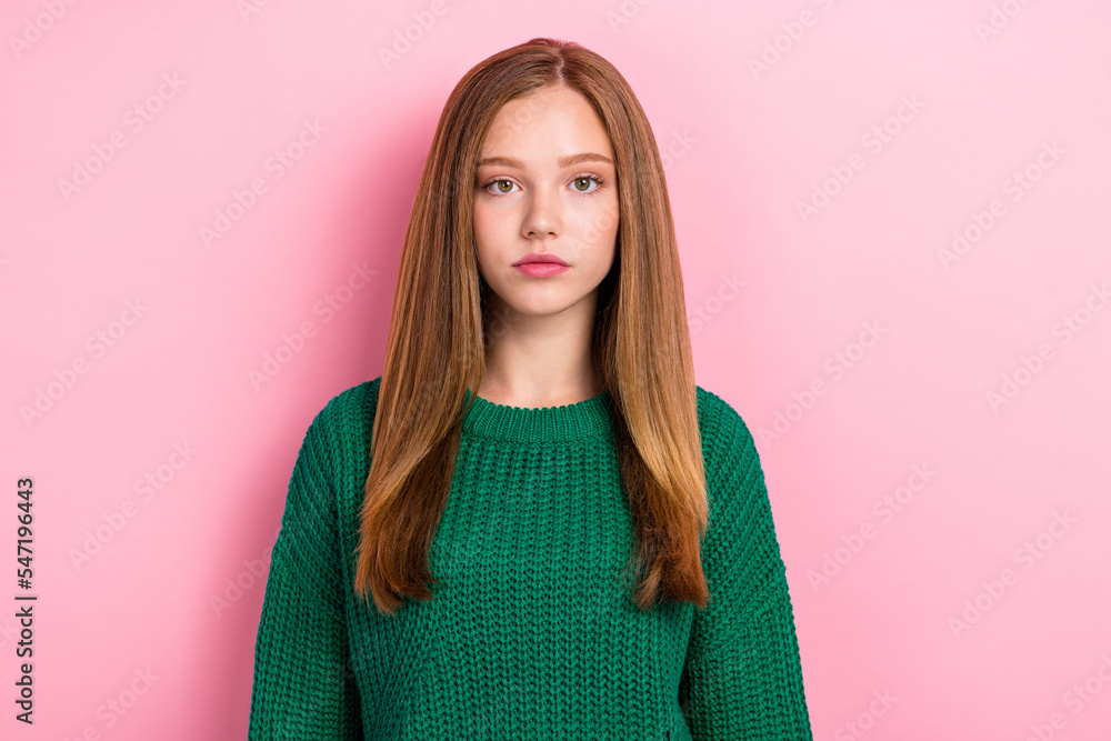 Photo of young serious adorable nice brown hair woman wear comfortable knitted sweater business owner executive director isolated on pink color background