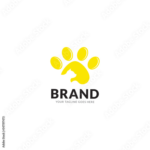 Pet Shop logo design template. Modern animal icon label for shop, veterinary clinic, hospital, residence, business services.