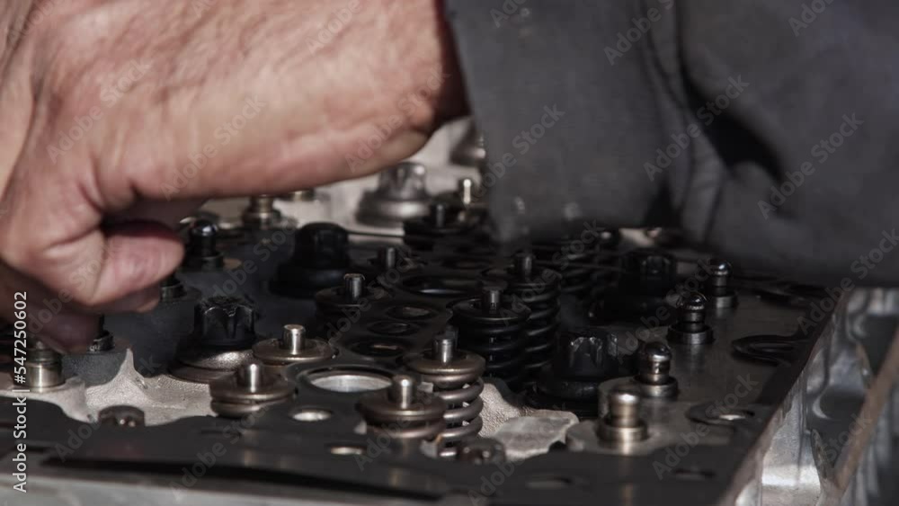 Replacement and Cleaning of the Valve Cover Gasket. The Cylinder Head of the internal Combustion Engine. Replacement and Cleaning of the Valve Cover Gasket. The Cylinder Head of the internal Combustion Engine.