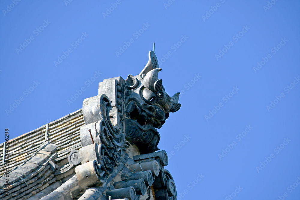 Obraz premium 京都 清涼寺の鬼瓦