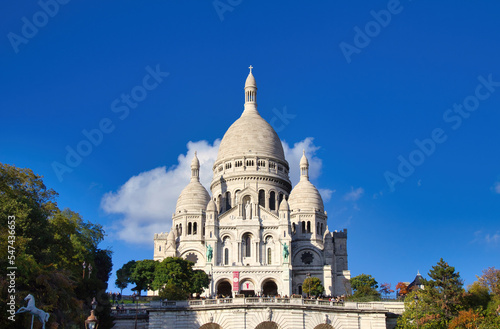 sacre coeur basilica in paris
