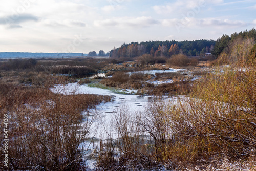   agodny pocz  tek zimy w Dolinie Narwi  Podlasie  Polska