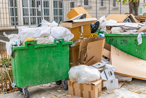 Obraz na plátně Pile of garbage during a waste collection service strike in Paris, France
