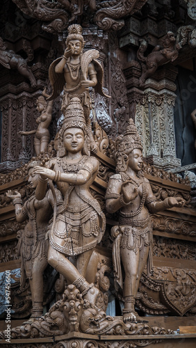 The temple of the truth in Pattaya, Thailand © Jakub