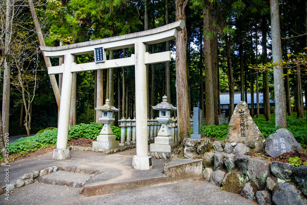 Yamamiya Sengen Shrine temple entrance with stone toro lanterns Yamamiya Sengen Shrine temple entrance with stone toro lanterns