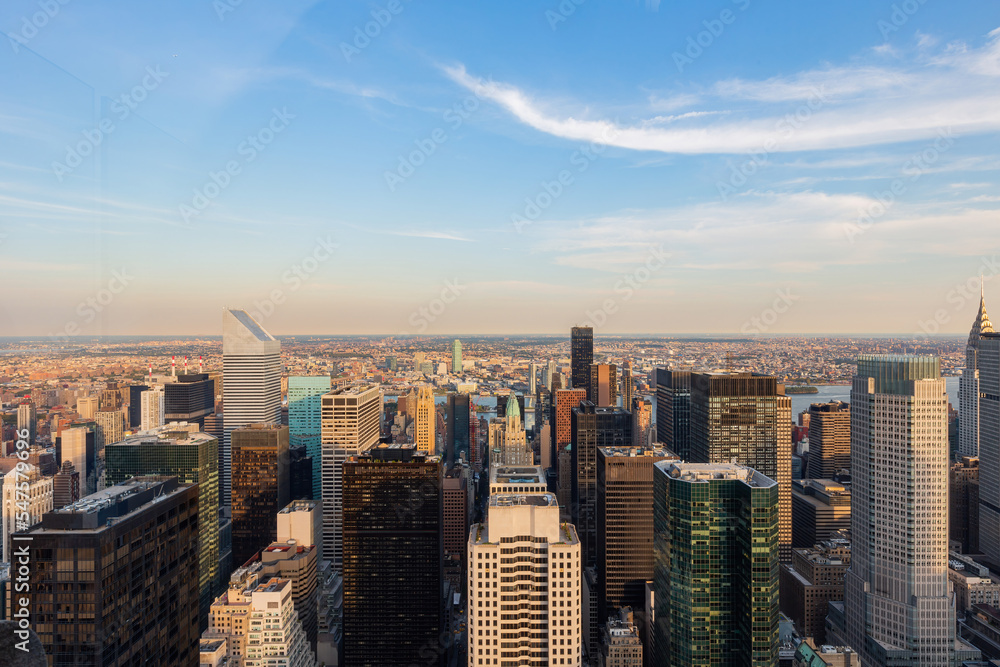 Obraz premium Aerial view of New York City cityscape