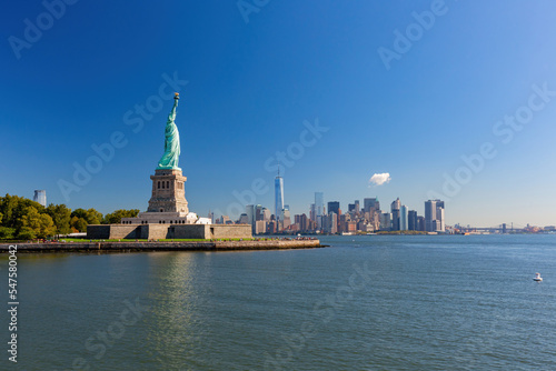 Sunny view of the Statue of Liberty National Monument © Kit Leong