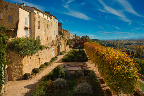 Wunderschönes Lauris in der Provence