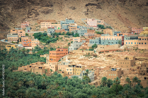 dades valley, morocco, oasis, adobe, kasbahs, north africa, high atlas mountains © Andrea Aigner