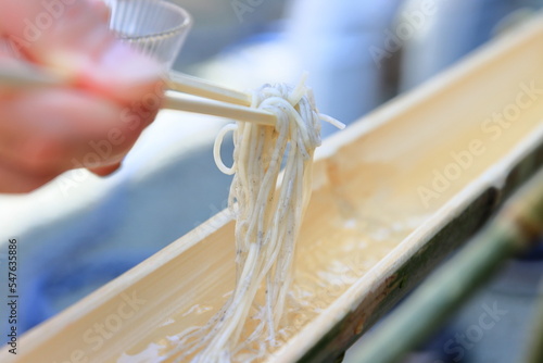 流しそうめん