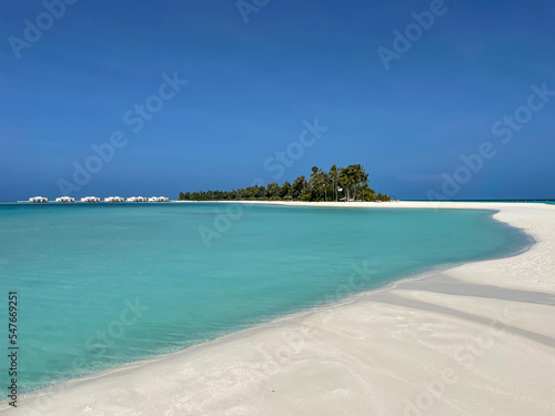 Fototapeta Naklejka Na Ścianę i Meble -  Maldive island on the beach