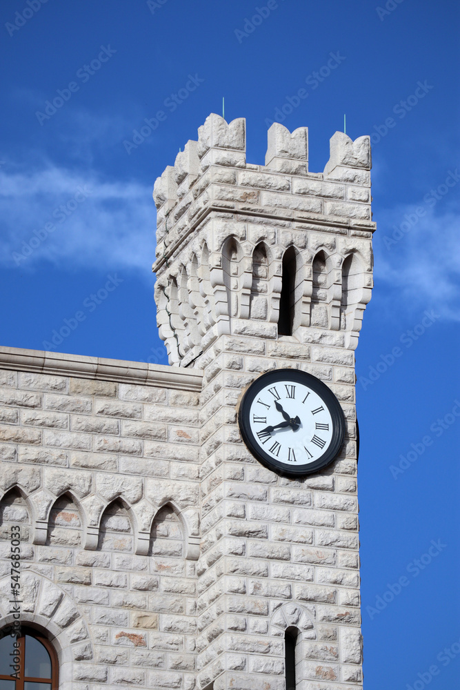 Obraz premium Fragment of the facade of the Grimaldi castle in the Principality of Monaco