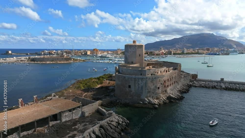 Medieval Colombian castle also called Sea Castle facing the port of Trapani, Sicily Medieval Colombian castle also called Sea Castle facing the port of Trapani, Sicily