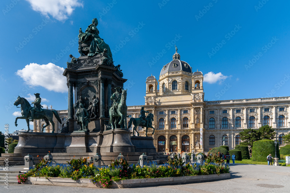 the Maria Theresa Monument and natural history museum in downtown Vienna