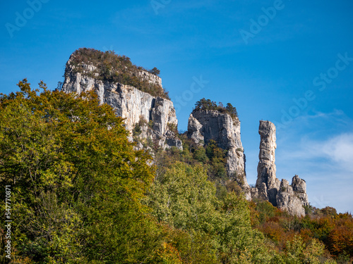 rocher monolithe 