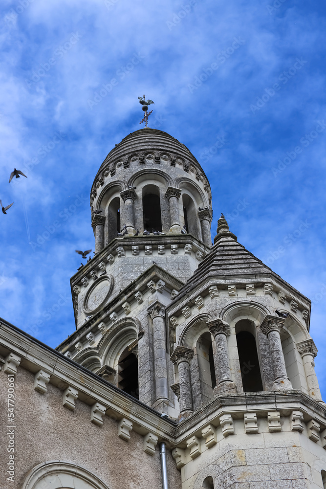  Eglise de Saint-Martin et Sainte-Marguerite, Les Ormes