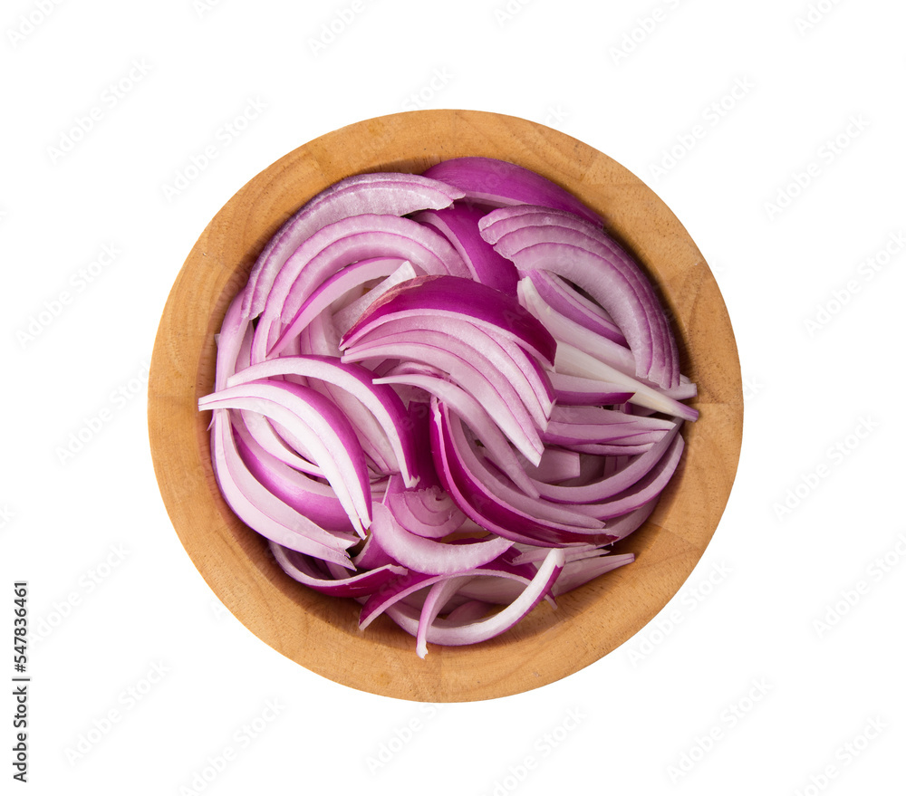 Obraz premium Red onion slice in wood bowl isolated on transparent png