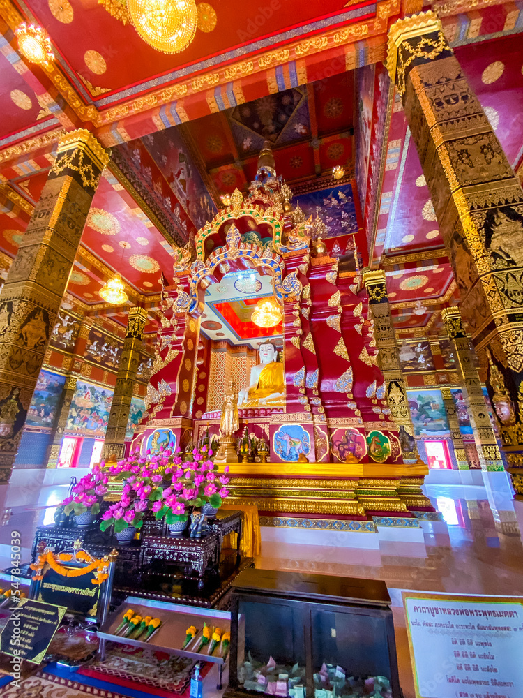 Wat MahaThat Wachira mongkol in Krabi, Thailand